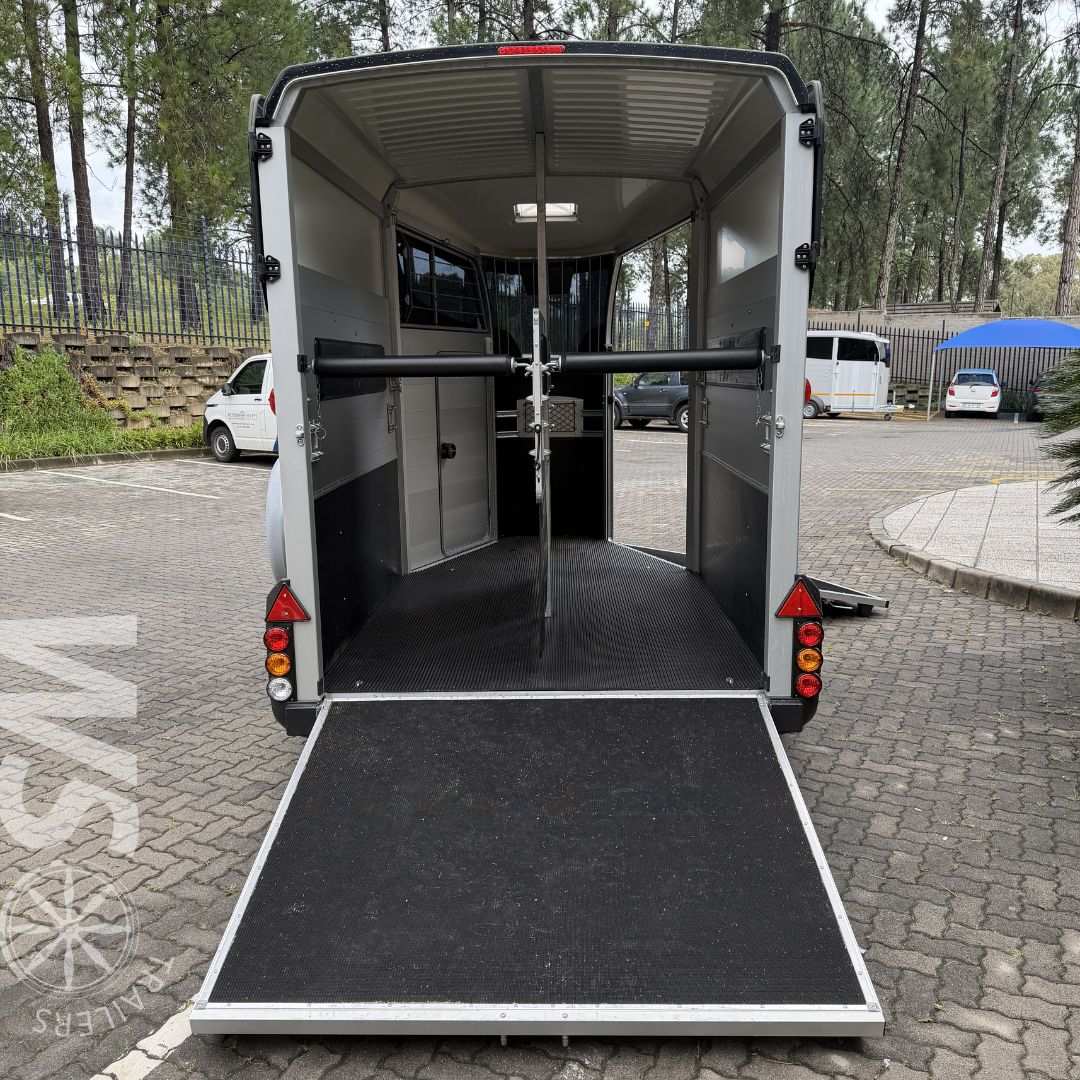 HBX511FRBK315_Rear Ramp HBX511FRBK315_Rear Ramp